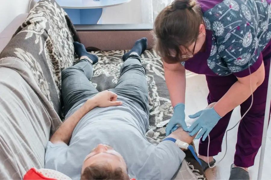 Срочный вывод из запоя в Чистополе: быстро, недорого